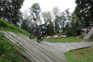 Wall Ride van bike park Holten